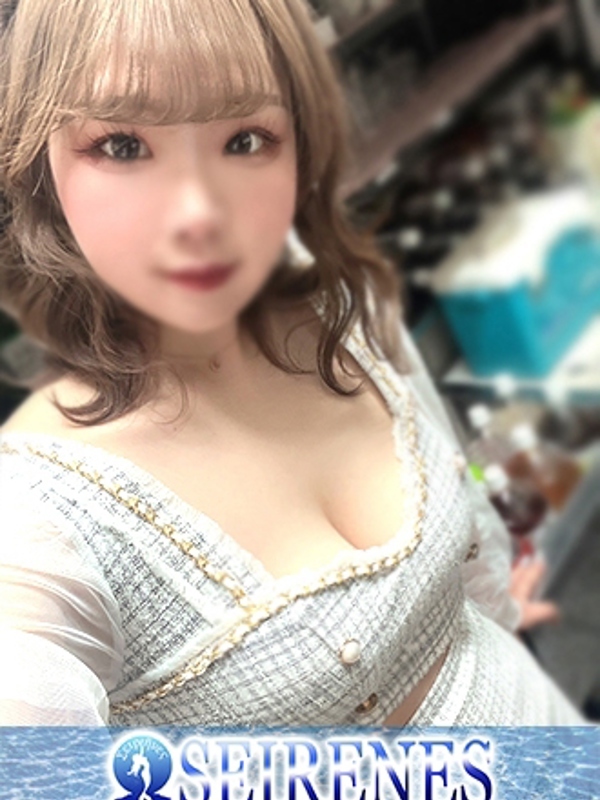 まな(23)