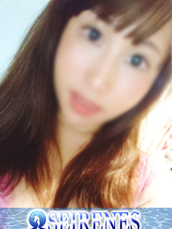 優香(ゆうか)(26)