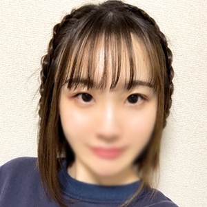 みい
