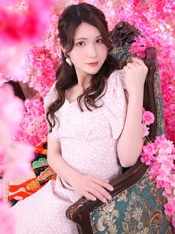 鮎川いずみ(25)
