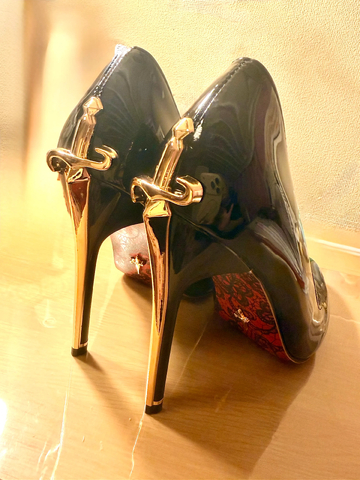 このヒールできみを👠