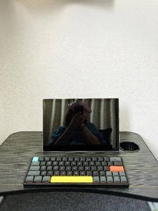 出勤してます