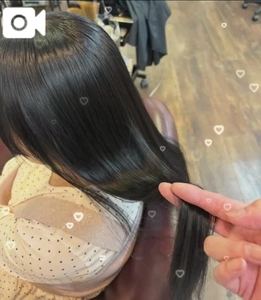 ‎?黒髪ロング自慢の日?雨模様でも元気に出勤です☔?はー