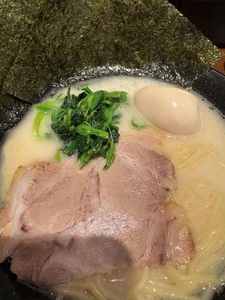 🤍ラーメン大好きましろちゃん🍜🤍