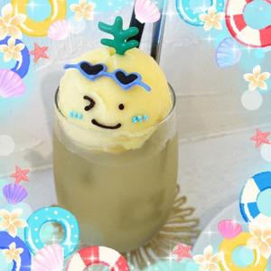 🍍