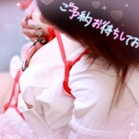｡･*･:≡(　ε:)