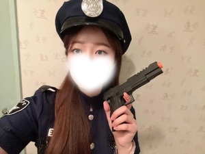 逮捕しちゃうゾ♡