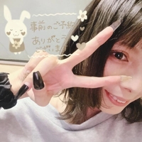 黒髪ぱっつん