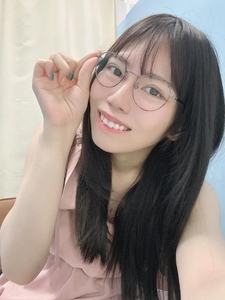 眼鏡っ娘