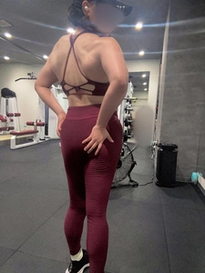 4%
